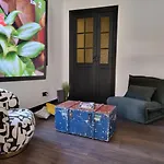 Quarto em Acomodações Particulares La Bulle Carree - Centre Historique Medieval - *